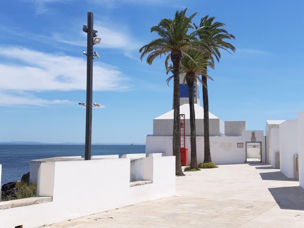 Cascais-Estoril Beachfront Apartments ภายนอก รูปภาพ